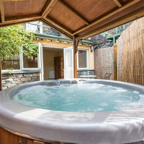 hotels with hot tub in room|hotels with private hot tubs uk.